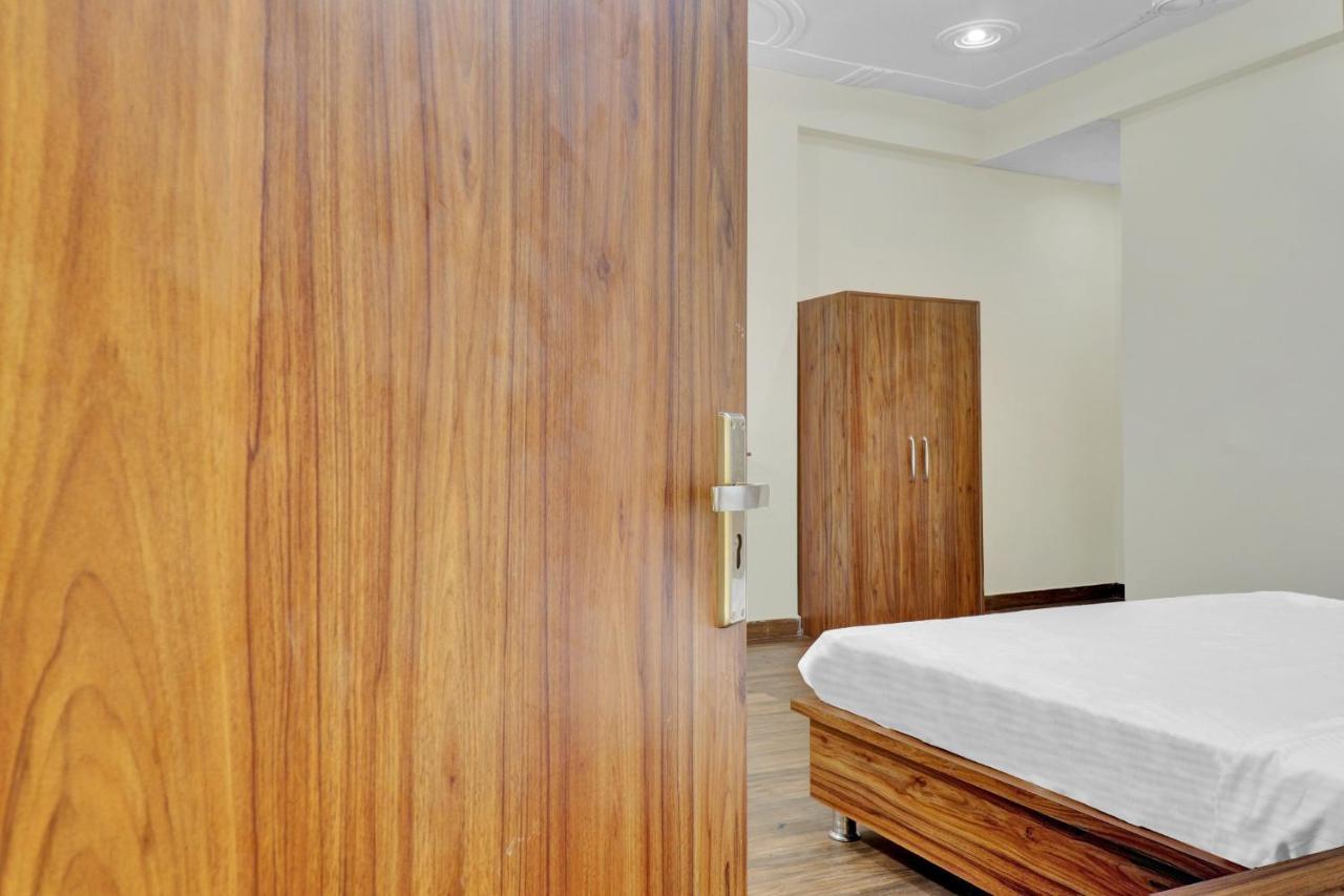 Collection O Pearl Inn Guest House Gwalior Exterior photo